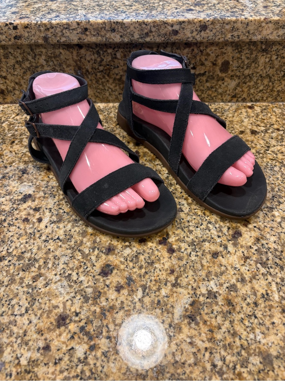 Chaco Rose Sandals Womens 8 Black Leather Gladiator Strappy Buckle